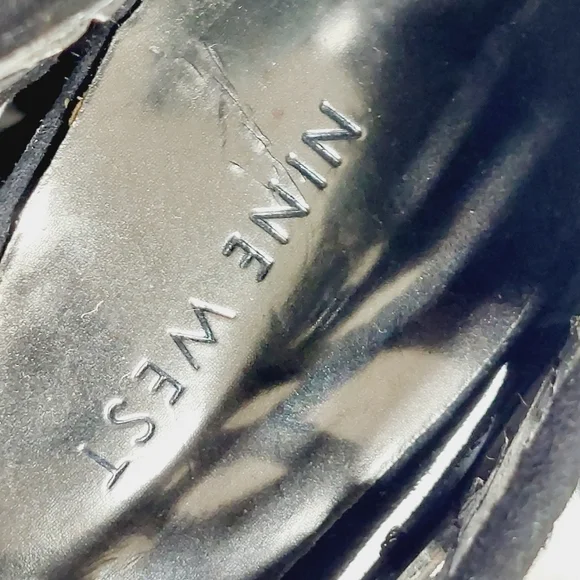 NEW Nine West Black Suede Laser Cut Back Zip High Heeled Booties F725 - Picture 10 of 12